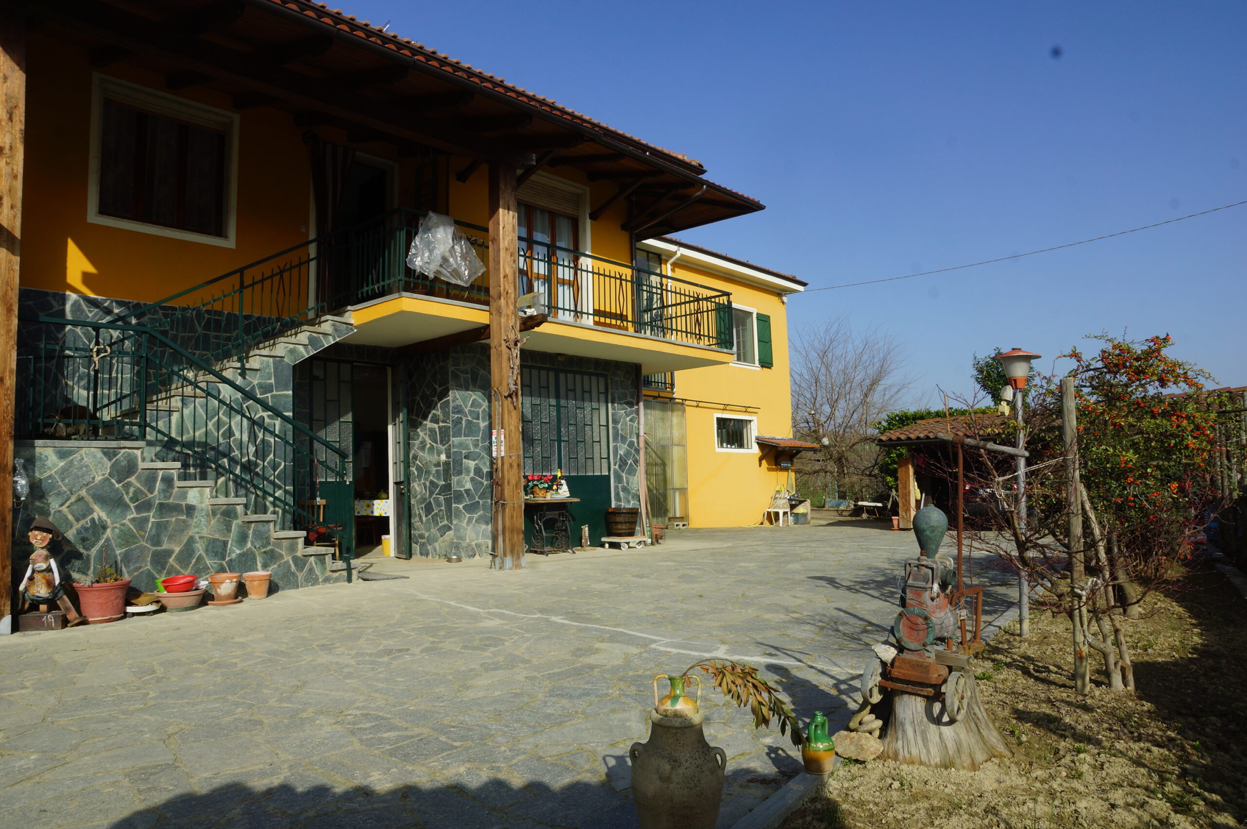 Casa dipendente Casa dipendente