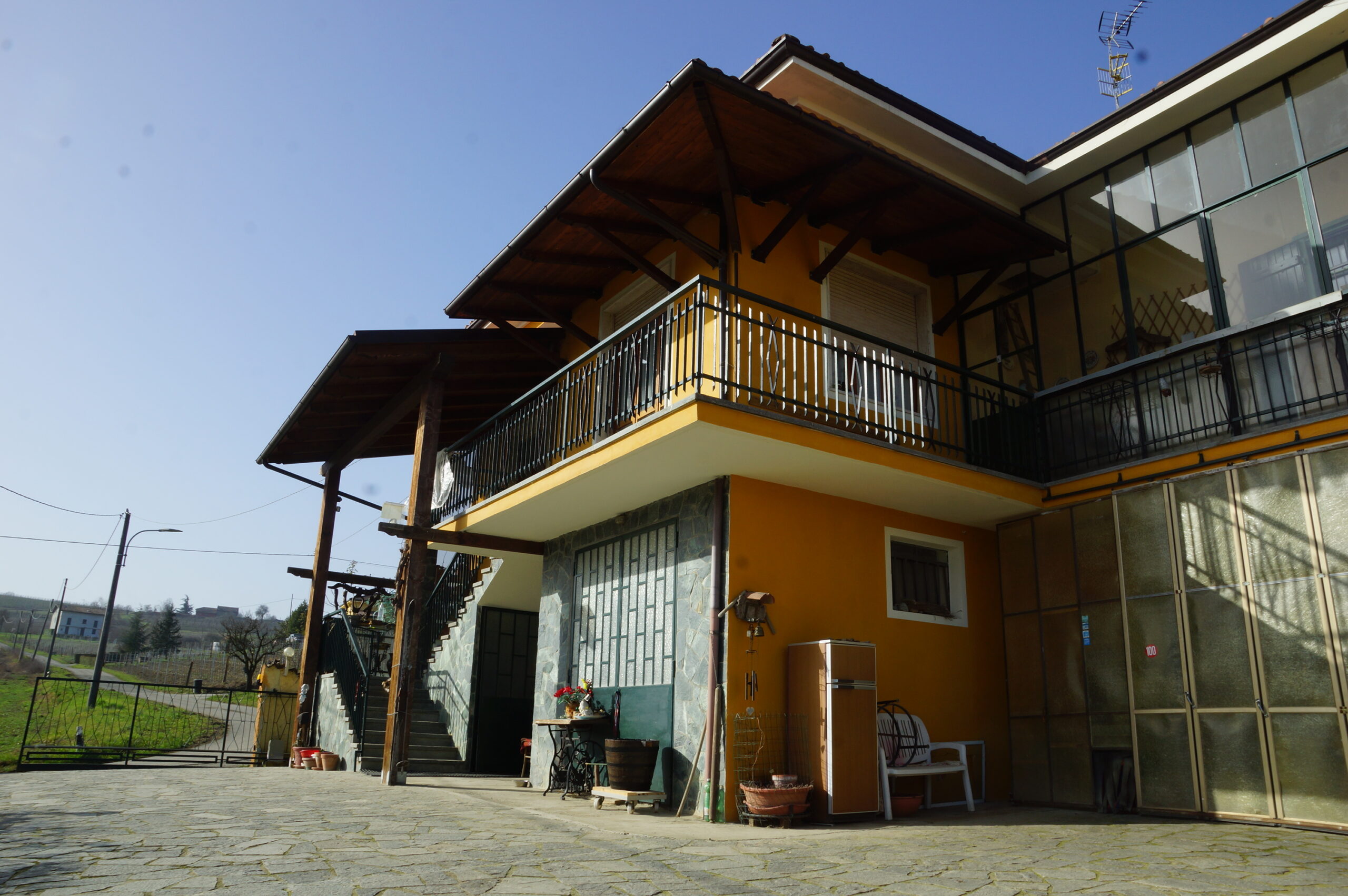 Casa dipendente Casa dipendente