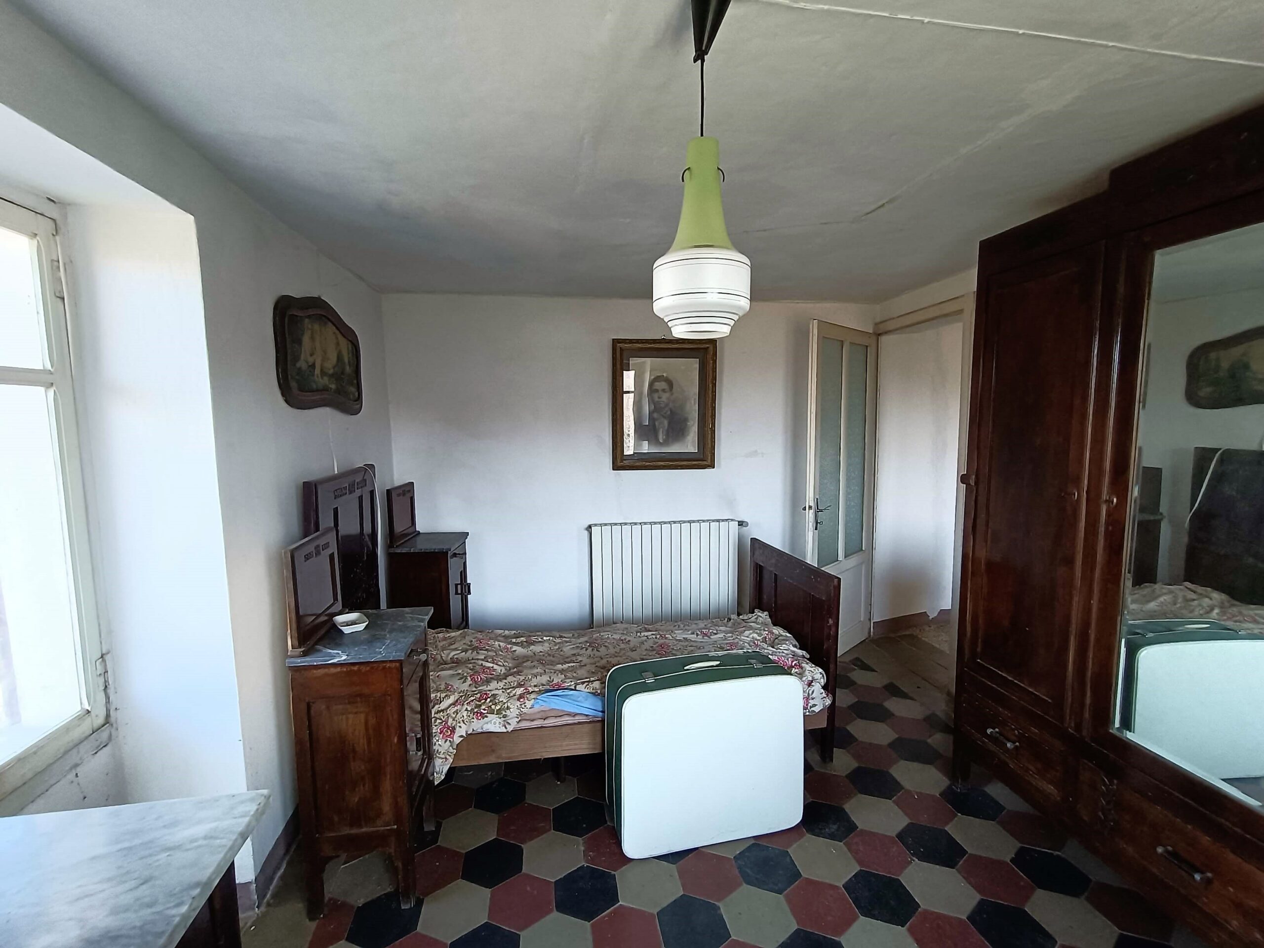 BRUNO  da ristrutturare BRUNO  da ristrutturare