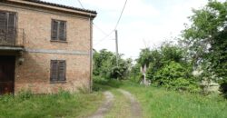 Nizza M.to: casa in mattoni Nizza M.to: casa in mattoni