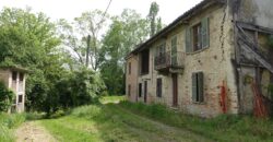 Nizza M.to: casa in mattoni Nizza M.to: casa in mattoni