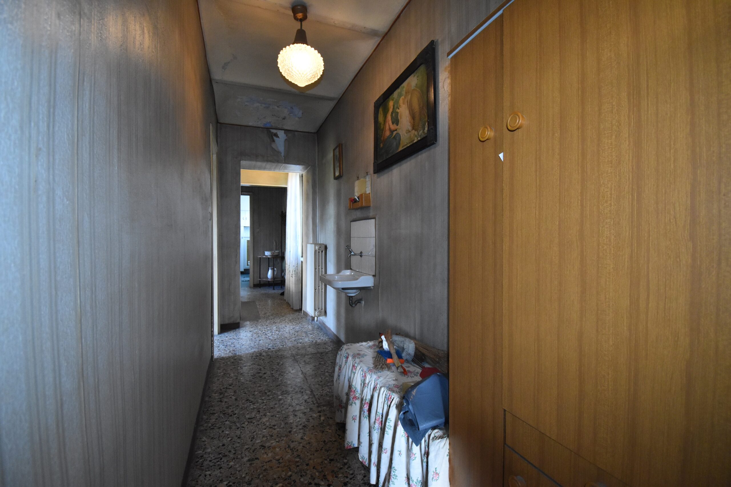 Cascina con vista vigneti