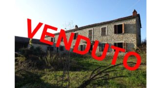 CASCINALE IN PIETRA