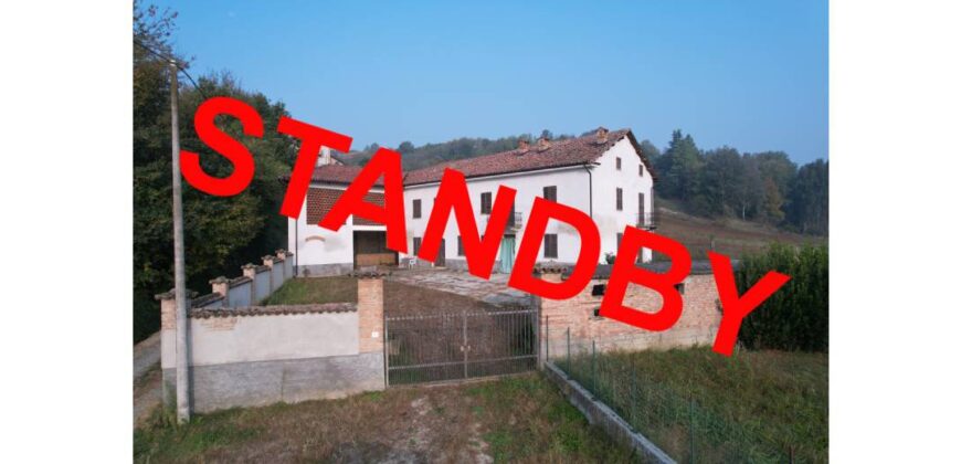 Casale comodo ai servizi