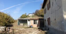 Affascinante Cascina con Fienile