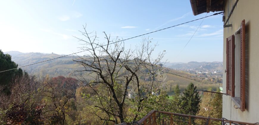 Affascinante Cascina con Fienile