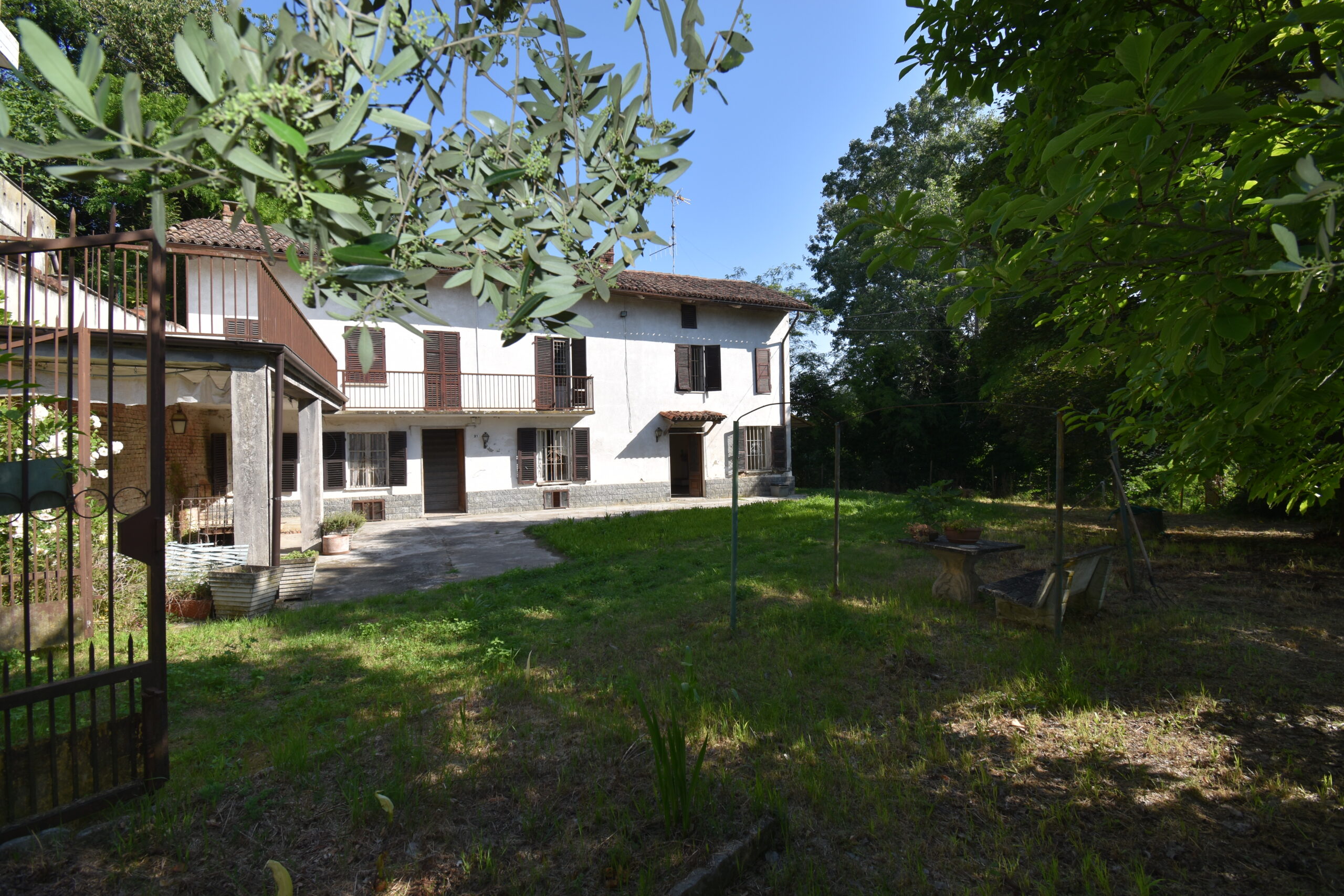 Cascina da rimodernare