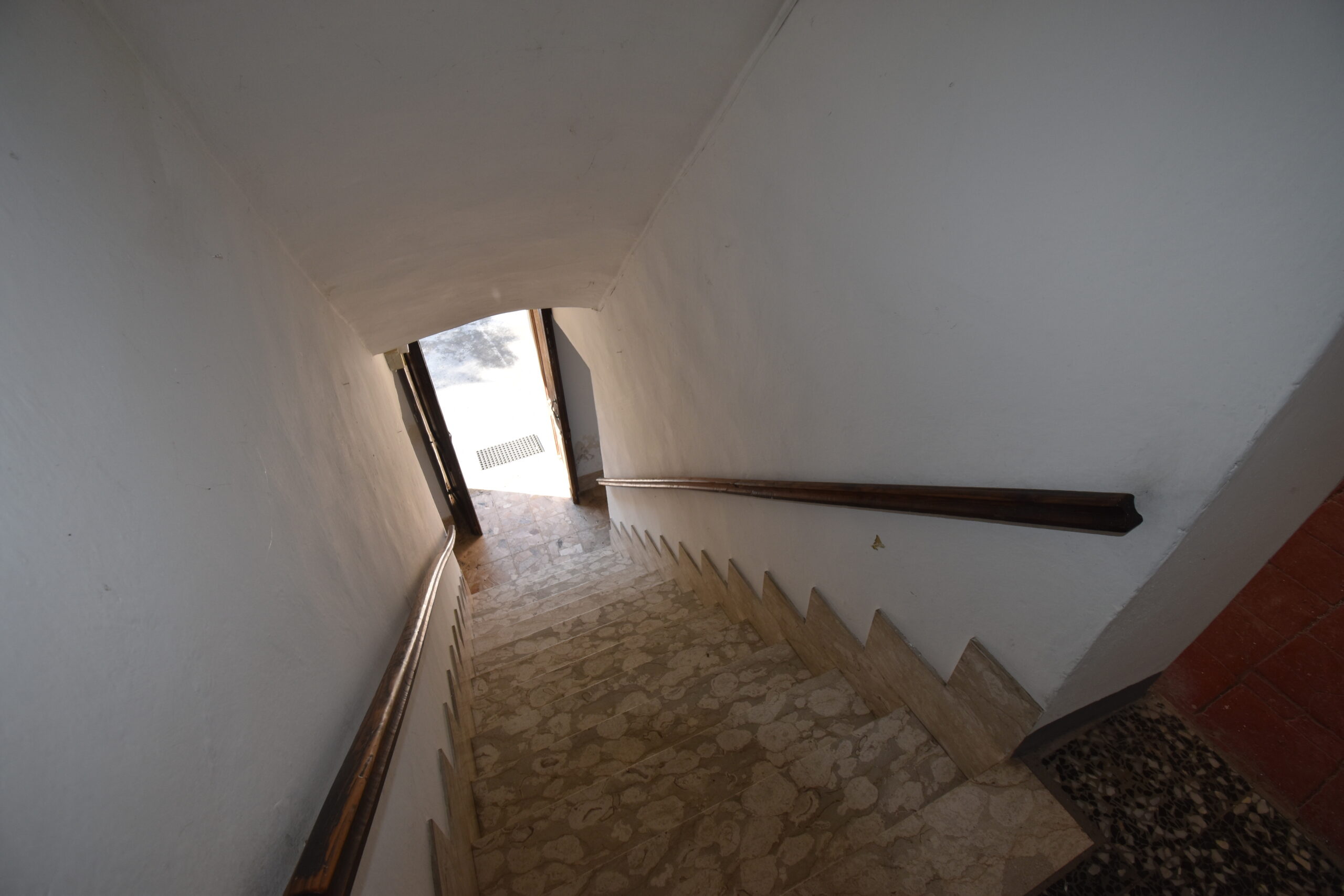 Cascina da rimodernare