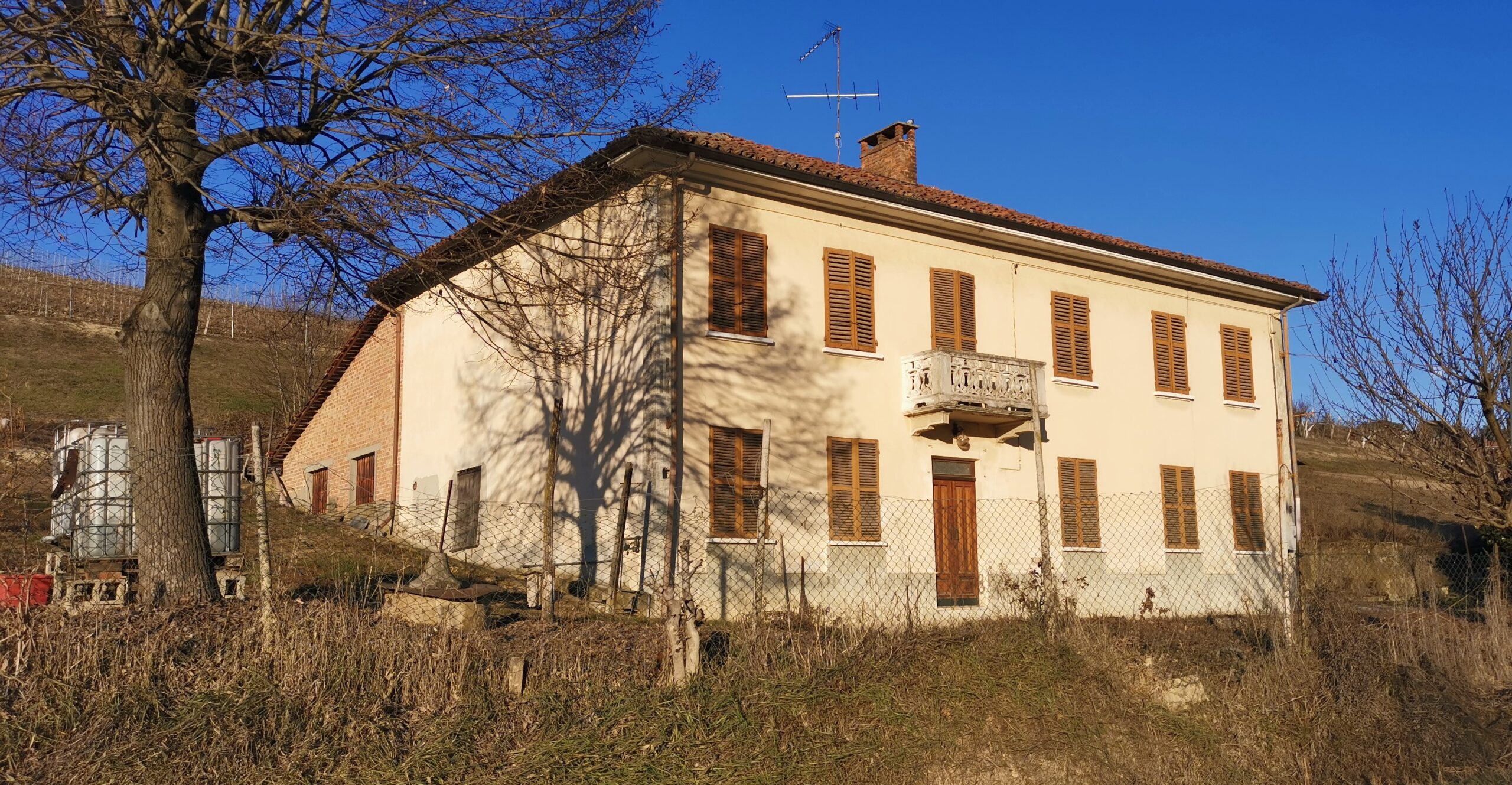 Cascina con potenzialità