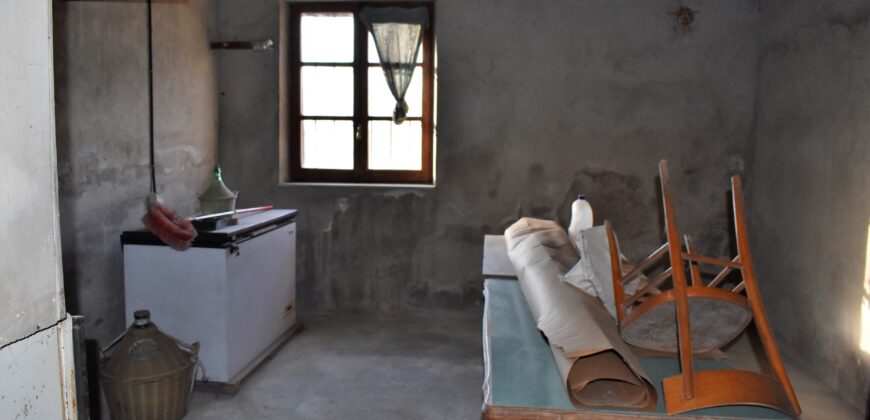 Cascina con potenzialità