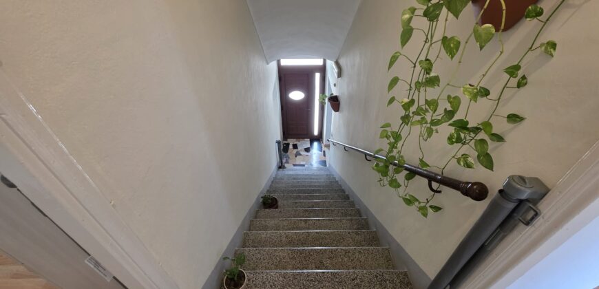 Incantevole casa con giardino